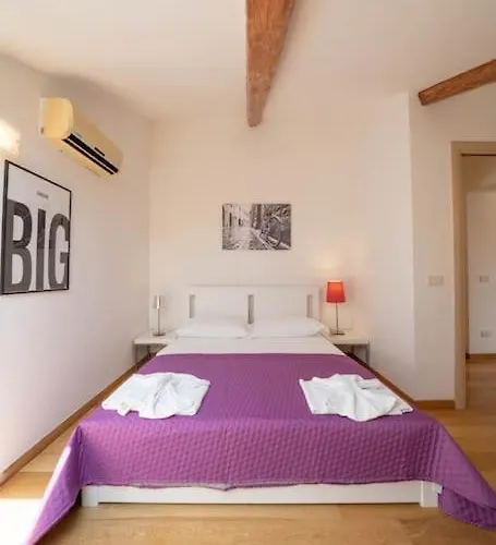 Kiss By Dimorra Naples