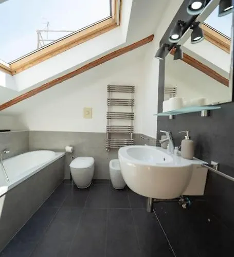 Kiss By Dimorra * Naples